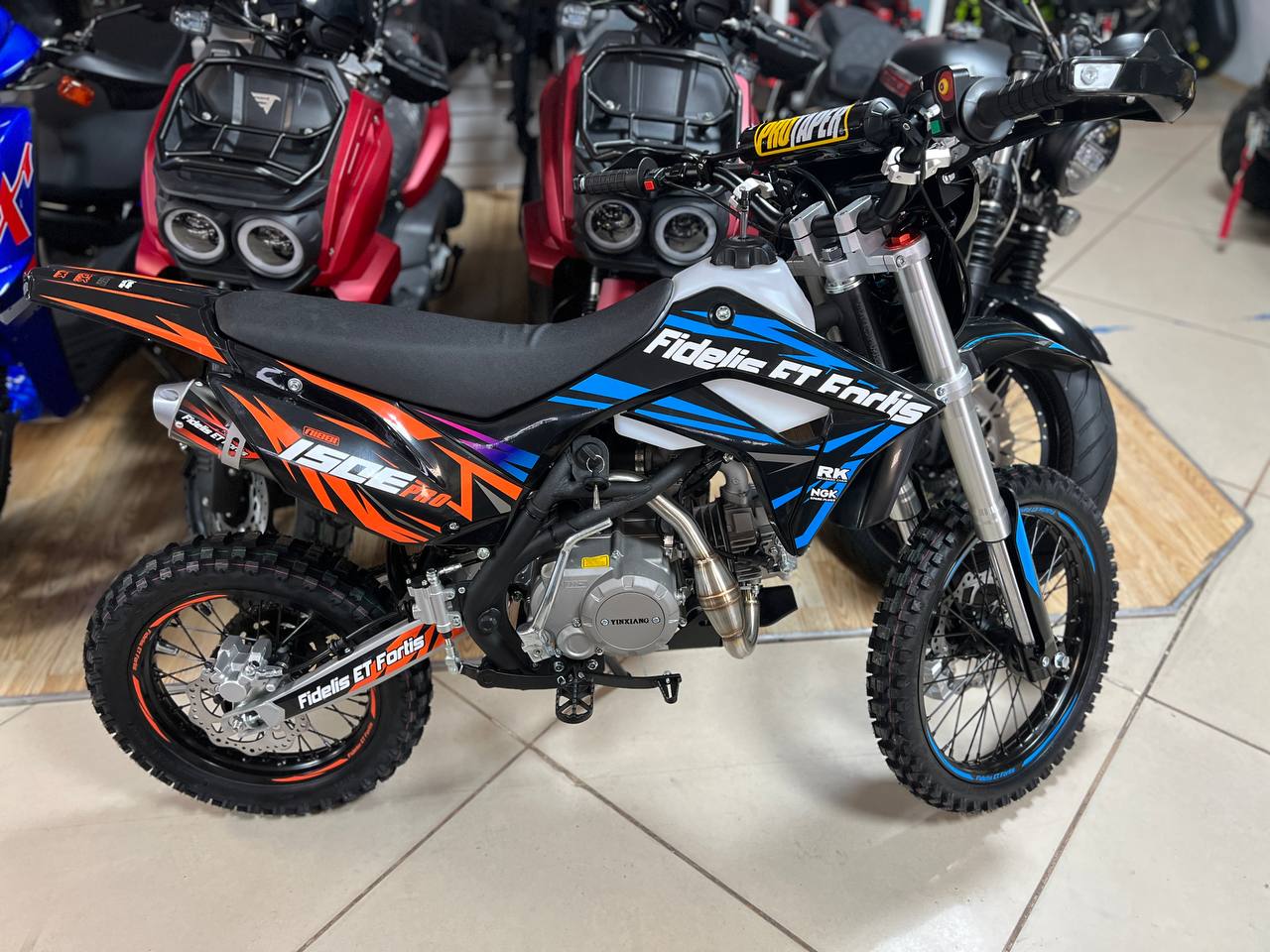 Мотоцикл (питбайк) PROMAX FIDET (ФАЙДЕТ) 190E PRO 17/14 в Нижнекамске