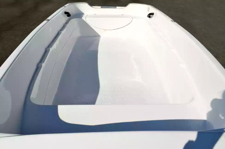 Стеклопластиковая лодка Пингвин (тримаран) в Нижнекамске