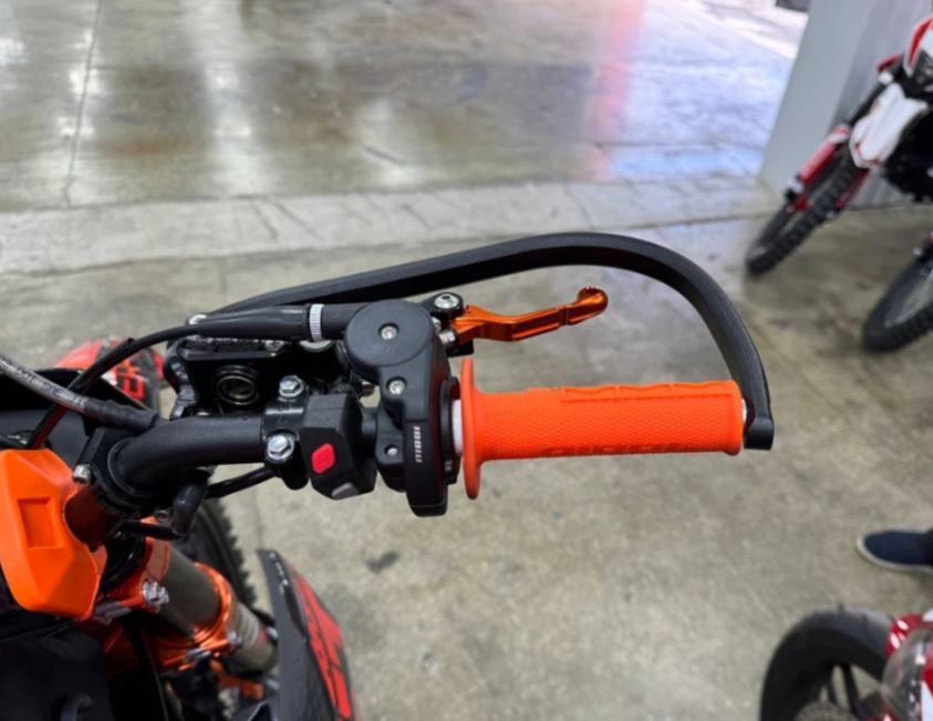 Кроссовый мотоцикл FAIDET PR300 MAX WP в Нижнекамске