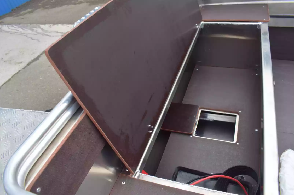 Алюминиевая лодка  Неман-400 DCM NEW в Нижнекамске