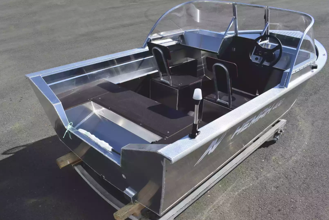 Алюминиевая лодка  Неман-400 DCM в Нижнекамске