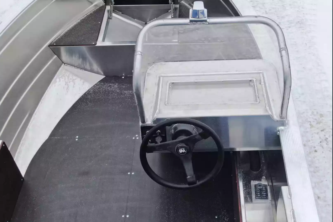 Алюминиевая лодка Неман-400 С в Нижнекамске