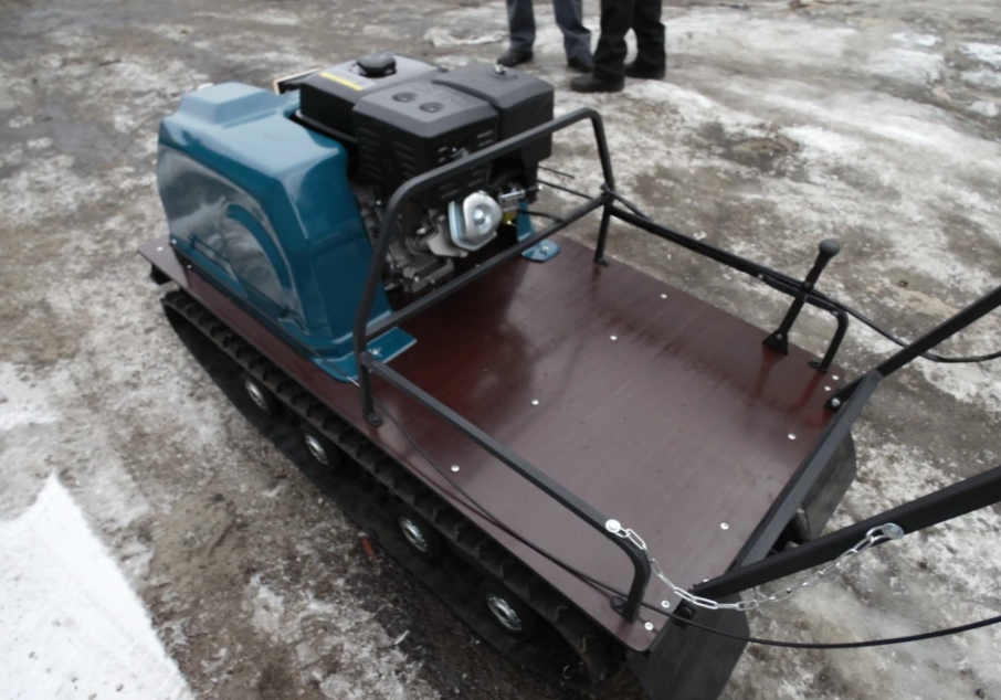 Мотобуксировщик AhtaR LR13 с реверс-вариатором Буран (задний ход) в Нижнекамске