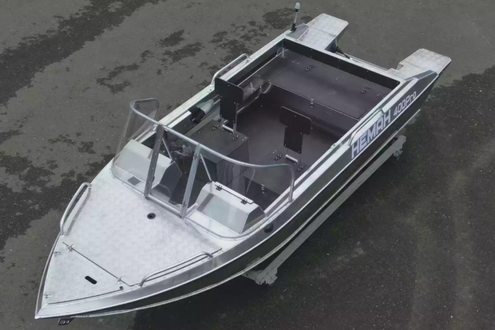 Алюминиевая лодка  Neman-400 PRO в Нижнекамске