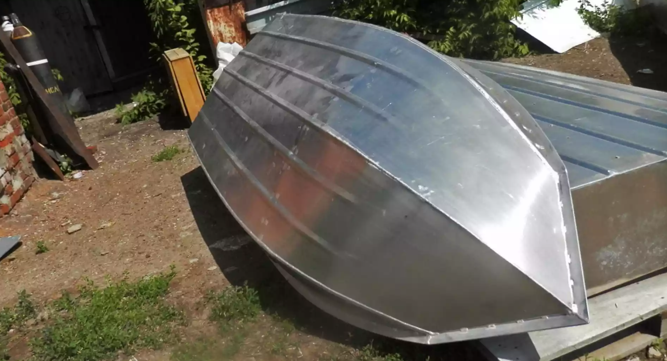 Алюминиевая лодка Вятка-Профи Вариант в Нижнекамске