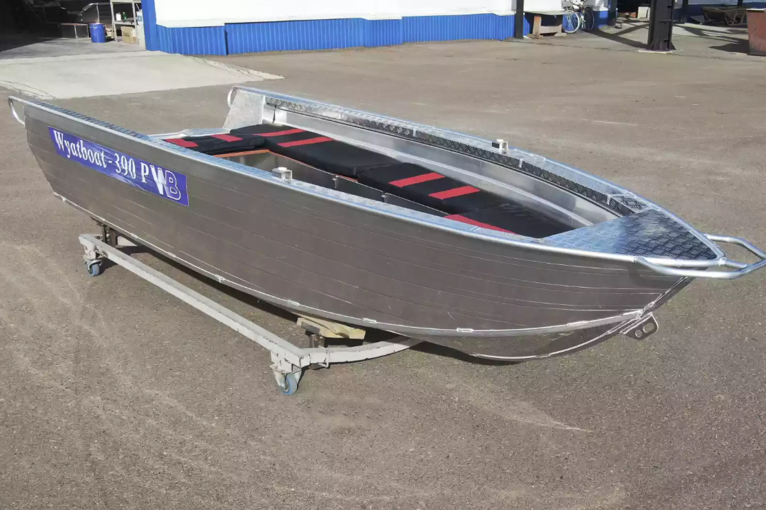 Алюминиевая лодка Wyatboat-390РМ увеличенный борт в Нижнекамске