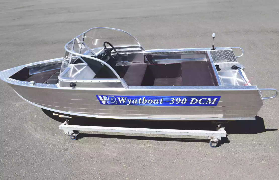 Алюминиевая лодка Wyatboat-390 DCM в Нижнекамске