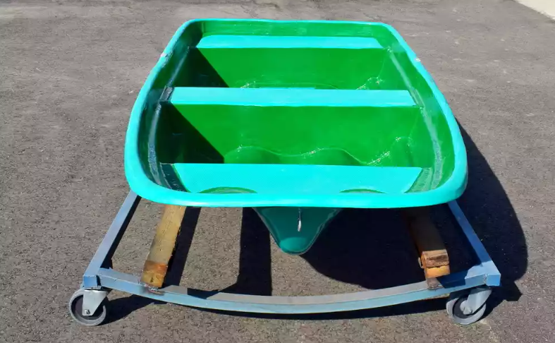 Стеклопластиковая лодка Старт (тримаран) в Нижнекамске