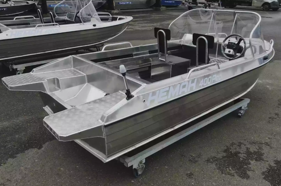 Алюминиевая лодка  Neman-400 PRO в Нижнекамске