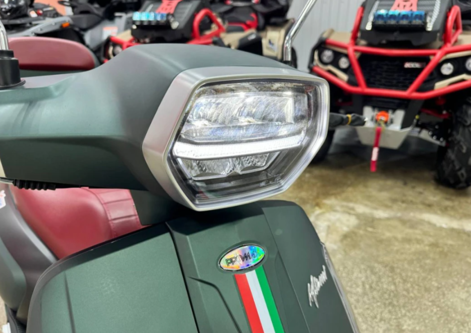 Скутер PROMAX Miami 240 (49) в Нижнекамске