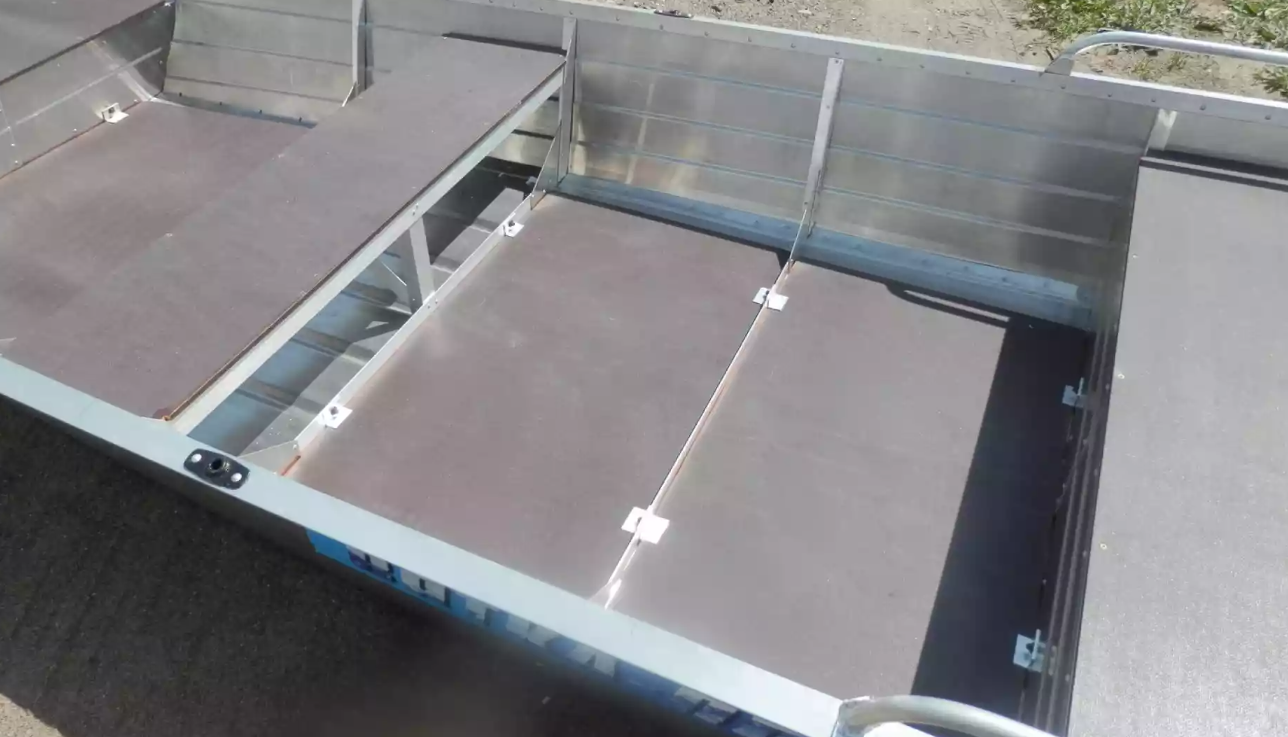 Алюминиевая лодка Вятка-Профи 32 в Нижнекамске