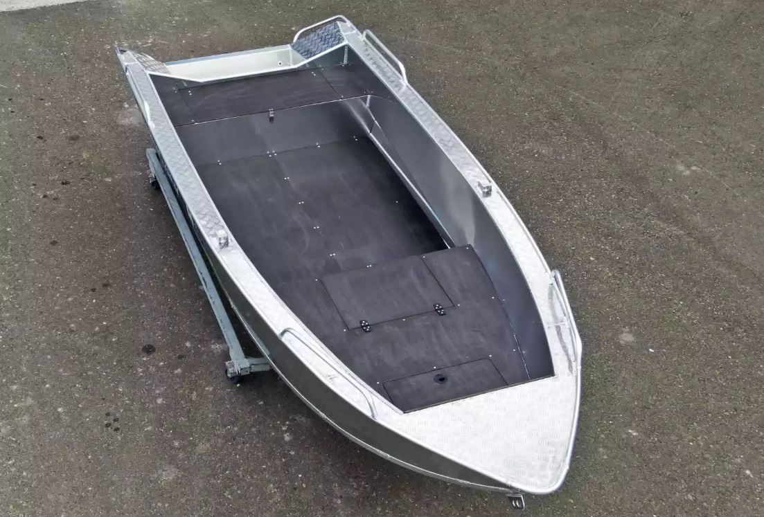 Алюминиевая лодка  Wyatboat-430М FISH в Нижнекамске