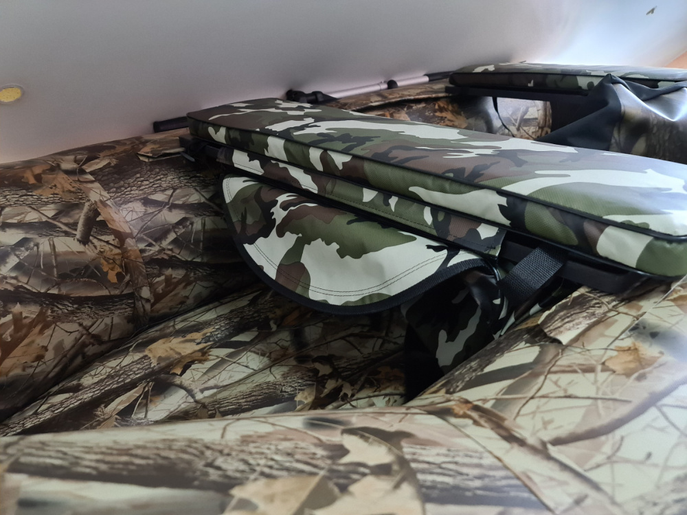 КОМПЛЕКТ МЯГКИХ НАКЛАДОК С СУМКОЙ ДЛЯ ЛОДОК 80Х20 КАМУФЛЯЖ в Нижнекамске