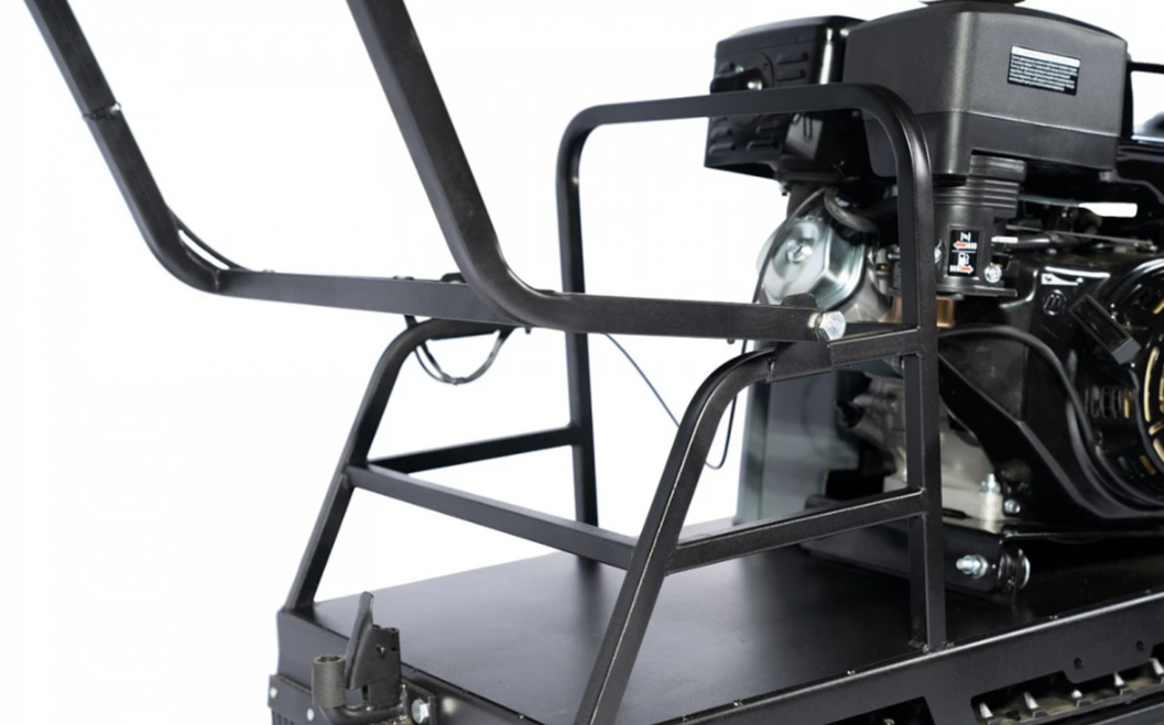 Мотобуксировщик БУРЛАК-M2 LFS 13 л.с. (передний привод, склизы) в Нижнекамске