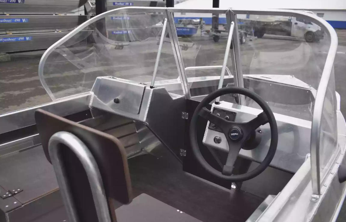 Алюминиевая лодка  Neman-400 DC в Нижнекамске