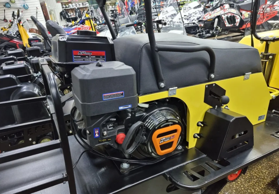 Миниснегоход Бурлак-М Егерь Стандарт SPORT MAX 20 л.с. с эл.зап. в Нижнекамске