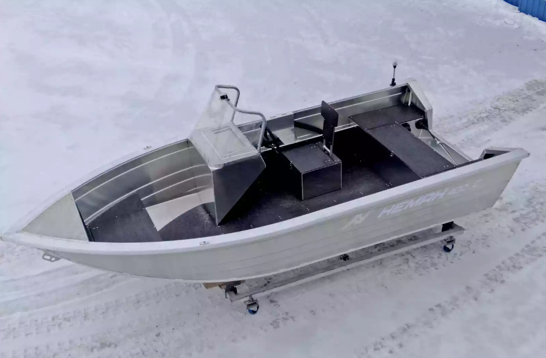 Алюминиевая лодка Неман-400 С в Нижнекамске