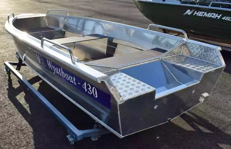 Алюминиевая лодка  Wyatboat-430 Р в Нижнекамске