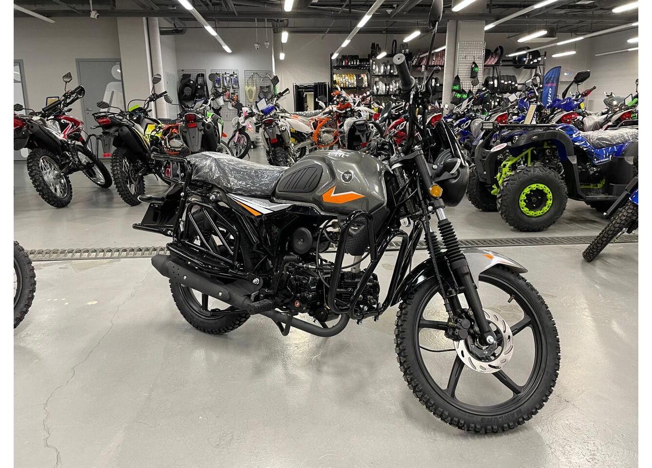 Мопед VMC NOVA 49сс (125сс) Led Full, дисковый тормоз, RKB RATO с баланс. валом, сигнализация в Нижнекамске