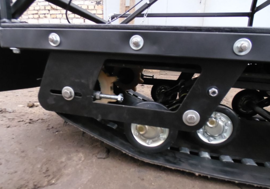 Мотобуксировщик AhtaR Зима 9 л/с с вариатором в Нижнекамске