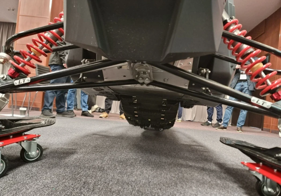 Снегоход AODES Siberiacross 1000 WT 508mm LCD 6.8 в Нижнекамске