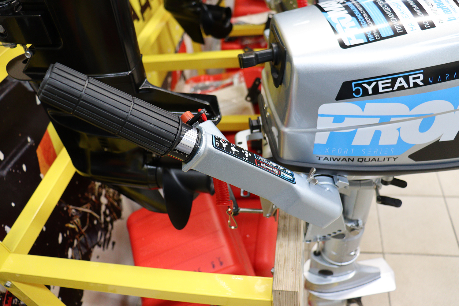 Лодочный мотор PROMAX SP5FHS (внешний бак 12 л) в Нижнекамске