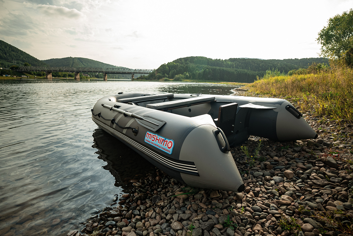 Лодка MISHIMO RIVER JET 390 под водомет в Нижнекамске