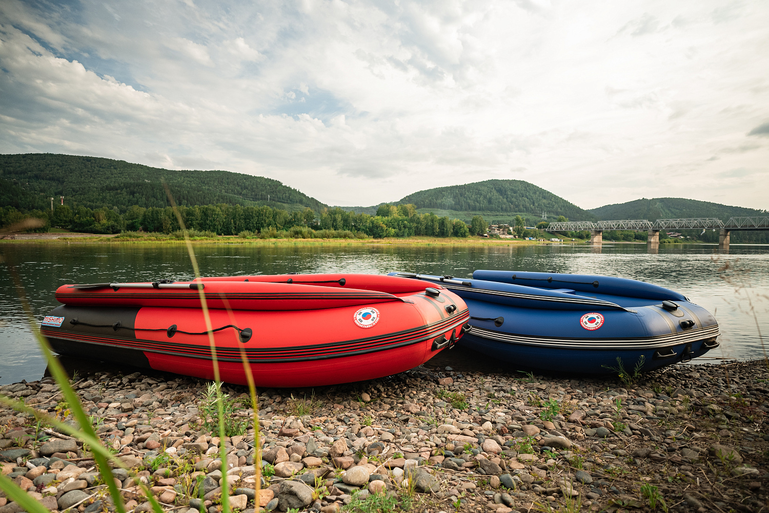 Лодка MISHIMO RIVER FJET PRO 430  под водомет в Нижнекамске