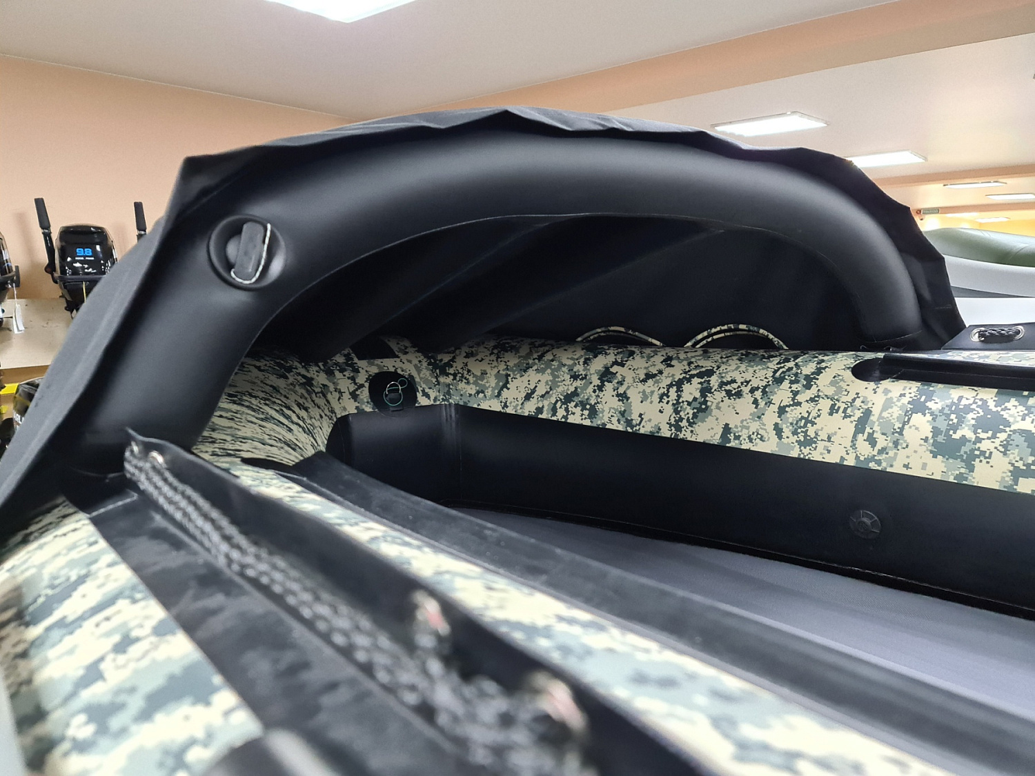 КОМПЛЕКТ НОСОВОГО ТЕНТА К ЛОДКЕ SMARINE AIR MAX 330 ЧЕРНЫЙ в Нижнекамске