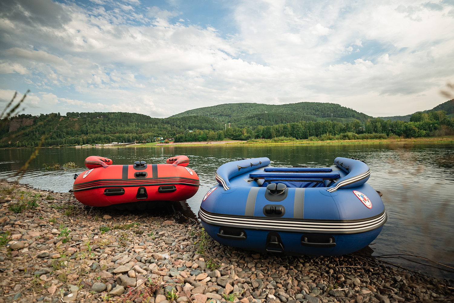 Лодка MISHIMO RIVER FJET PRO 430  под водомет в Нижнекамске